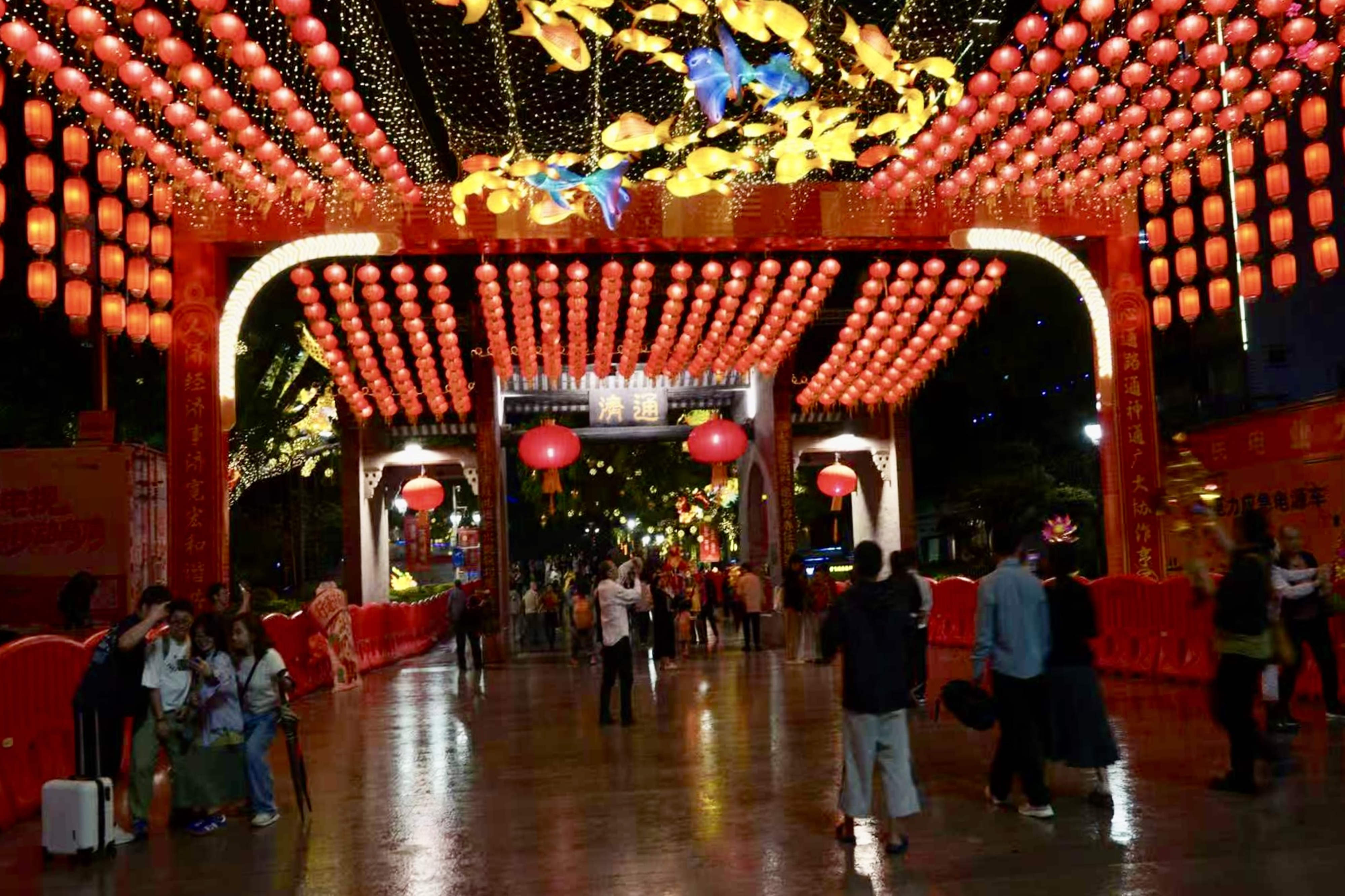 suncitygroup太阳集团股份·雪莱特照明产品参加佛山通济文化建设